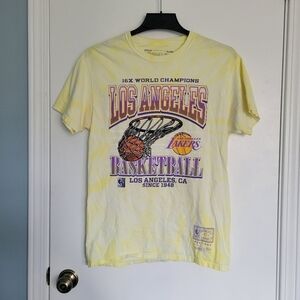 Los Angeles Lakers 16x World Champions Mitchell & Ness‎ Tie-Dye T-Shirt - Size M
